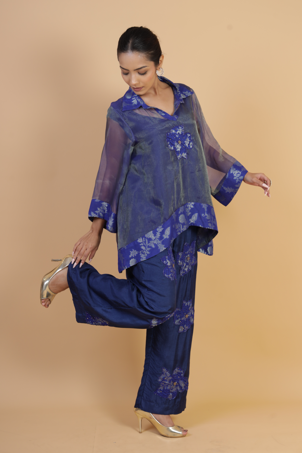 The Cascade Set | Aparajita