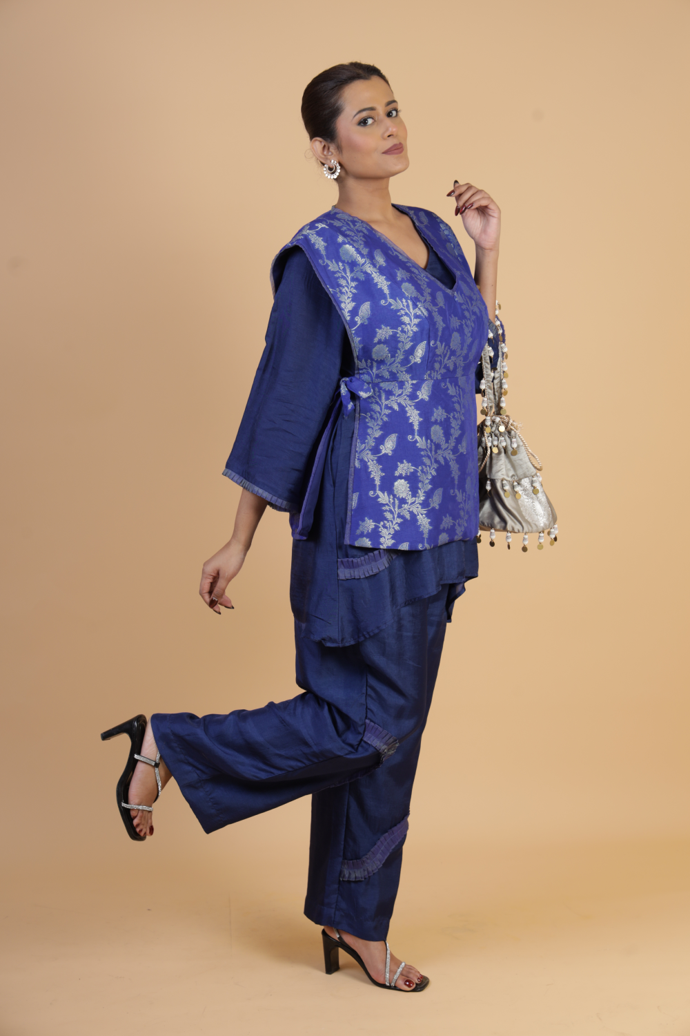 The Ripple Set | Aparajita