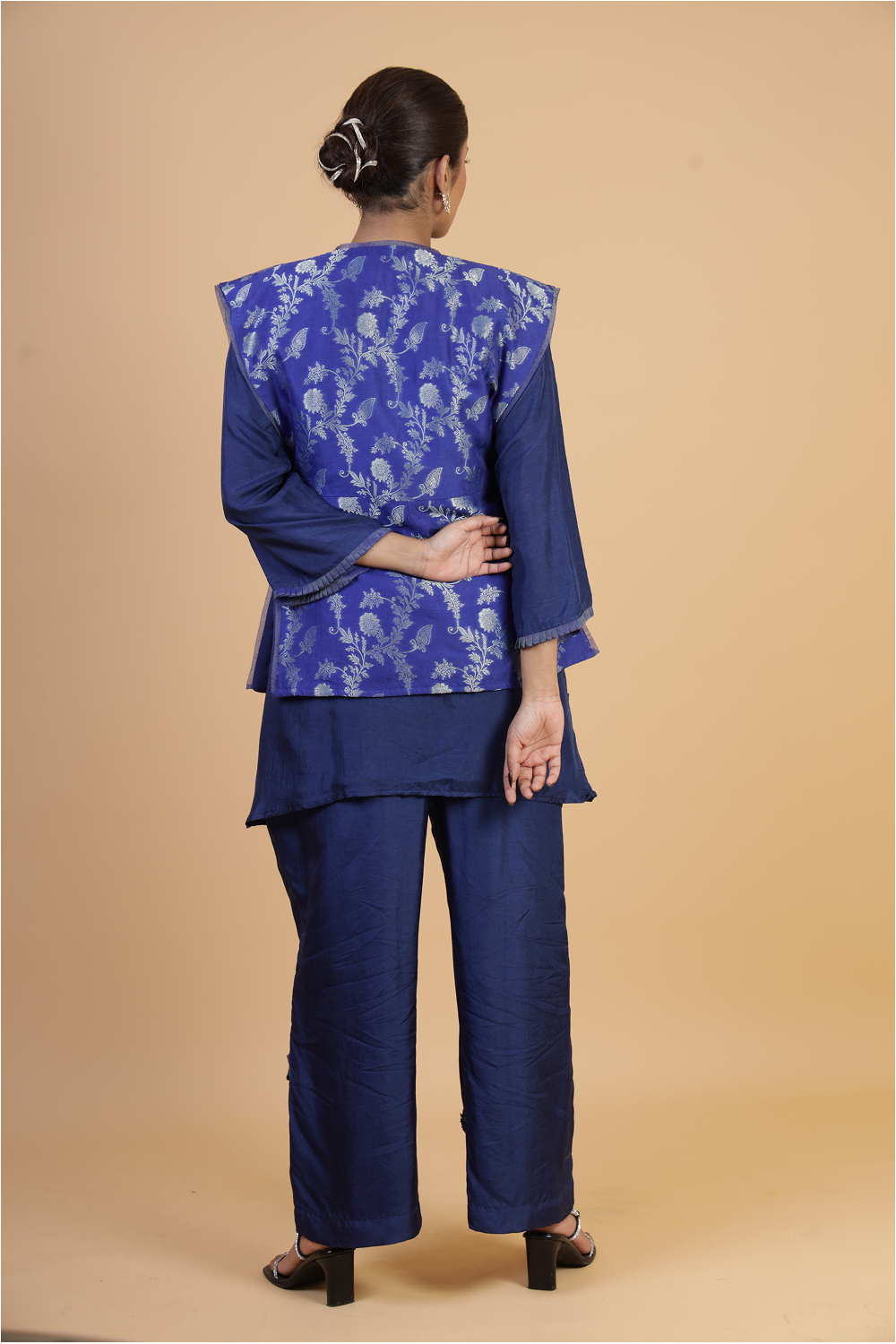 The Ripple Set | Aparajita