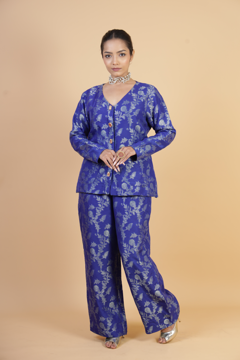 The Lustre Set | Aparajita