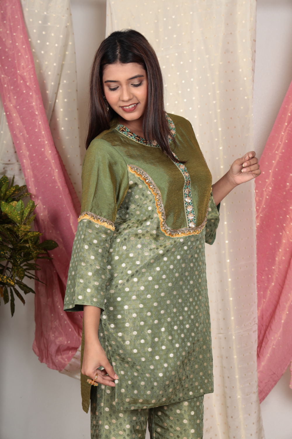Taruja Olive Green Chanderi Tissue Kurta Set