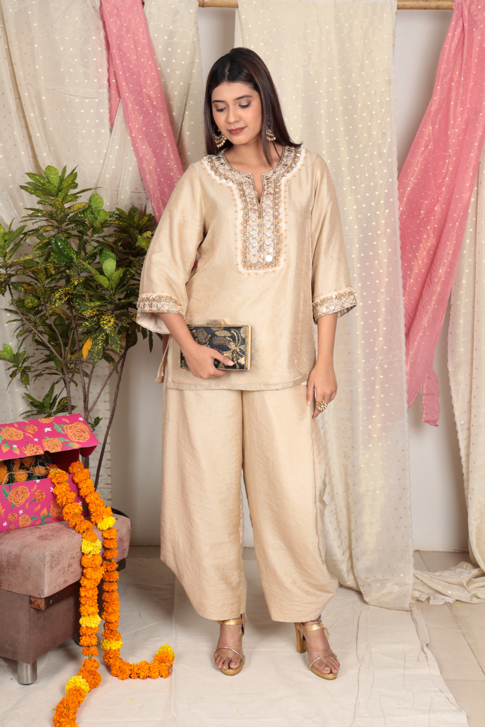 Noor Beige Chanderi Tissue Set