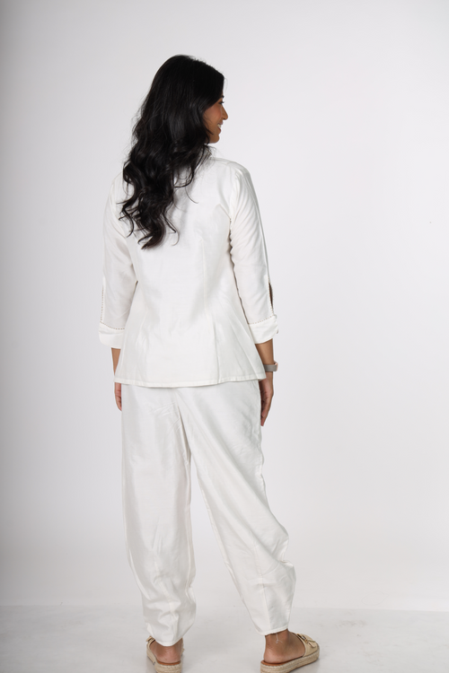 Ivory Ease – Chanderi Silk Pant