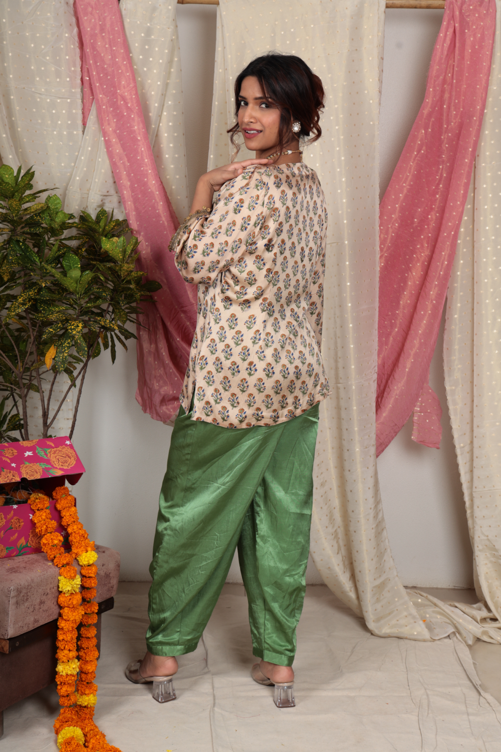 Ivory Floral Block Set